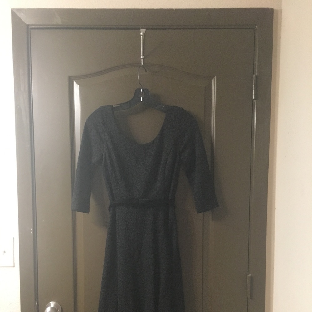LITTLE BLACK DRESS